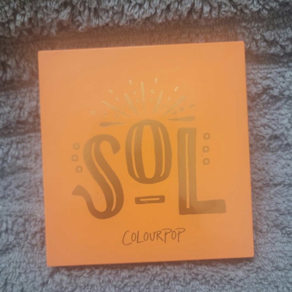 Colourpop sol eyeshadow pallet